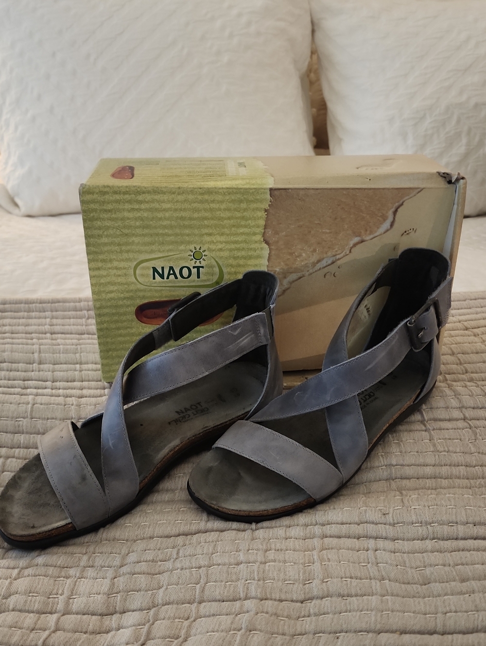 Naot Women's Slate Gray Leather Crisscross Ankle Sandals